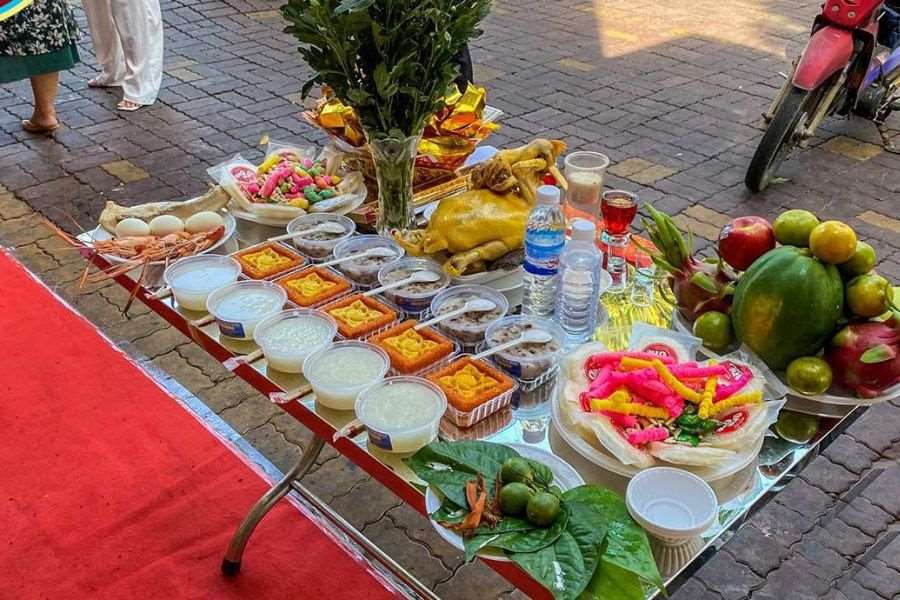 Hướng Dẫn Các Bước Cúng Thí Thực Tại Nhà Chi Tiết